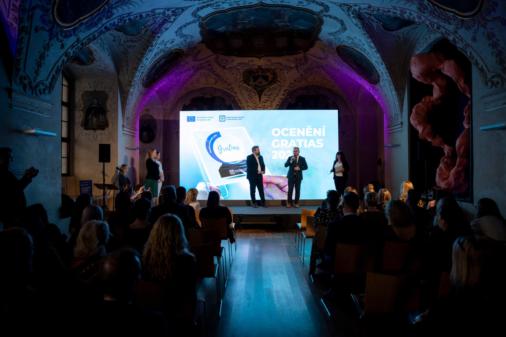 Konference ke světovému dni sociální práce 2024 - Ilustrační obrázek